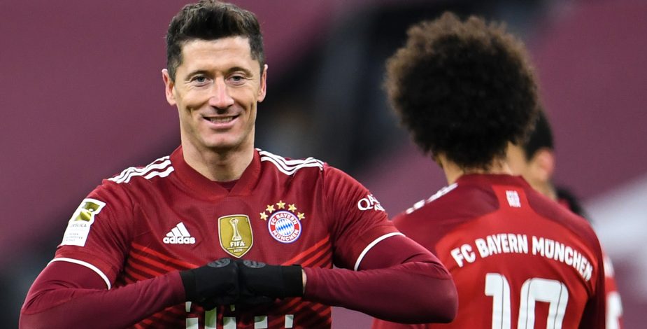 Robert Lewandowski Gan El The Best Como El Mejor Futbolista Del Mundo