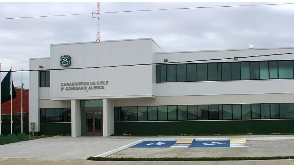 Dos Carabineros Dados De Baja Por Faltas Administrativas Graves En