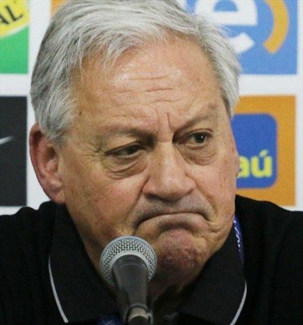 Arturo Salah: “Están satanizando a los jugadores de la selección”