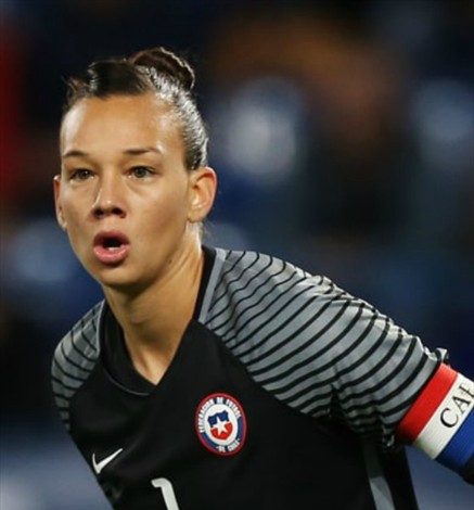 Christiane Endler es incluida entre las 60 mejores futbolistas del mundo