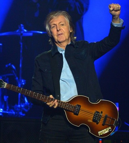 En Entrelíneas dedicamos un capítulo especial a la literatura en torno a Paul McCartney