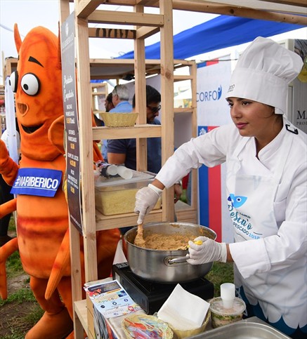 Feria Gastronómica del Mar se realizará de forma gratuita en el Parque Araucano este sábado
