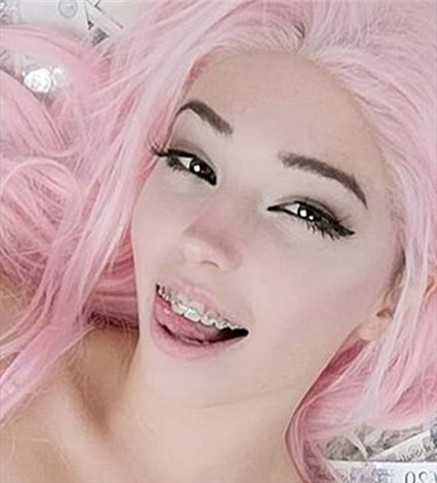 Instagram da de baja perfil de la cosplayer que vendió 