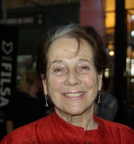 A los 99 años muere la destacada escritora y dramaturga Mónica Echeverría