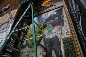 GAM preservará mural de Gabriela Mistral que se encontraba en su fachada