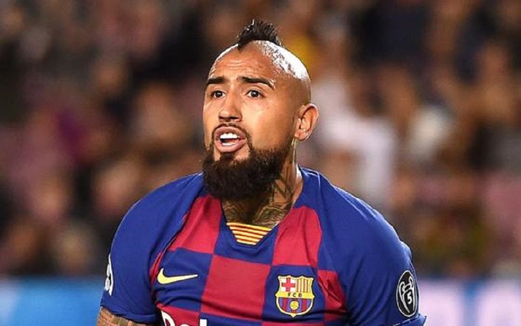 Sport tras expulsión de Vidal en el partido ante el Napoli: "Desquiciado"