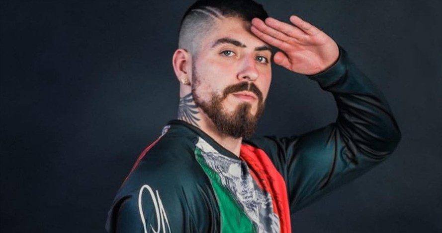 Sargento Rap se tapó el "Michelson" de su tatuaje del brazo