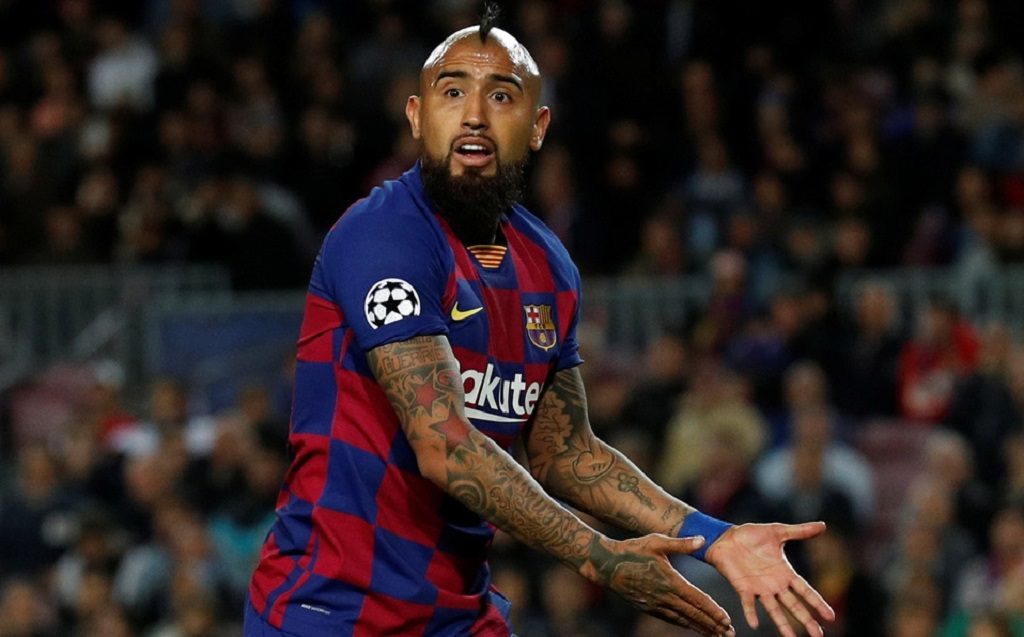 Así fue la jugada que terminó con la expulsión de Arturo Vidal ante el Napoli