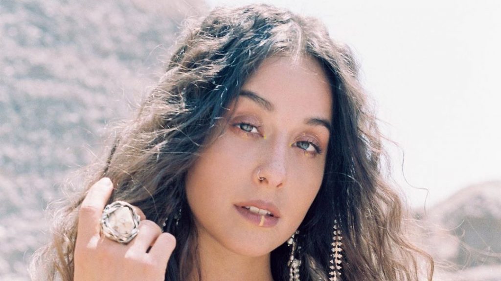 Hasta con rapeo incluido: Denise Rosenthal estrenó su nueva canción "Tiene sabor"
