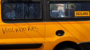 Justicia condenó a 10 años de cárcel a transportista escolar por abusar de menor de edad