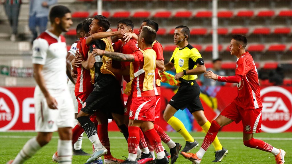 La furiosa reacción de la prensa brasileña tras eliminación de Fluminense a manos de Calera