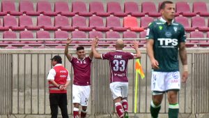 Deportes La Serena recordó ganar y venció a Santiago Wanderers en La Portada