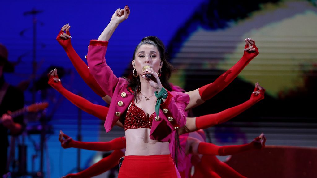 Fran Valenzuela cerró una noche redonda en Viña 2020 con un sólido show