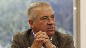 Mañalich corrigió a Kramer: "Tenemos uno de los mejores sistemas de salud del planeta Tierra"
