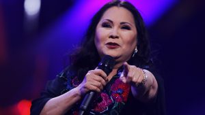 Ana Gabriel hizo cantar a la Quinta Vergara en el inicio de la tercera noche de Viña 2020