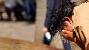 Meteorología emitió aviso por evento de altas temperaturas máximas desde las regiones Metropolitana hasta La Araucanía