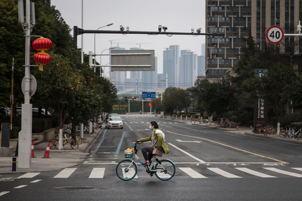 La epidemia afecta la vida diaria en Wuhan