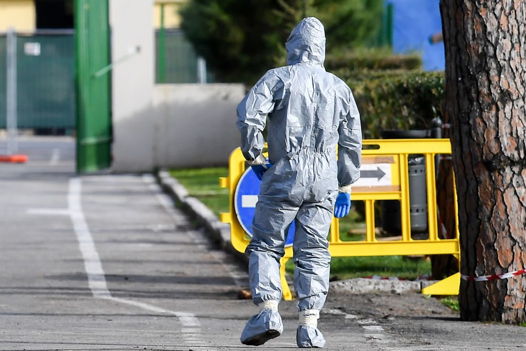 Italia determinó cuarentena obligatoria para 250 personas y aísla 10 pueblos por coronavirus