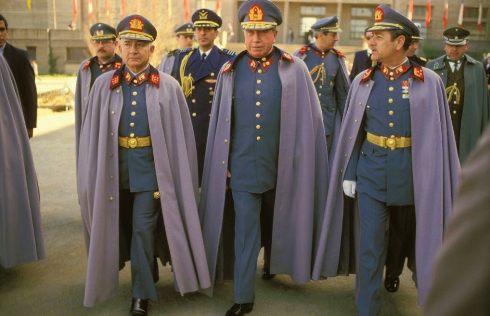 Pinochet en la escuela militar