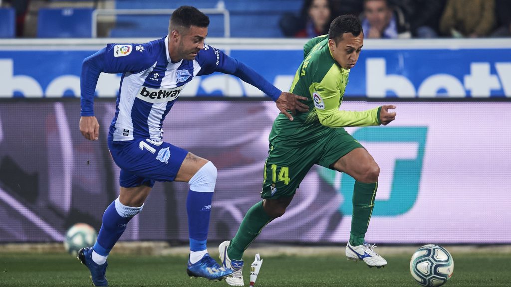 Fabián Orellana convirtió un golazo en la derrota de Eibar