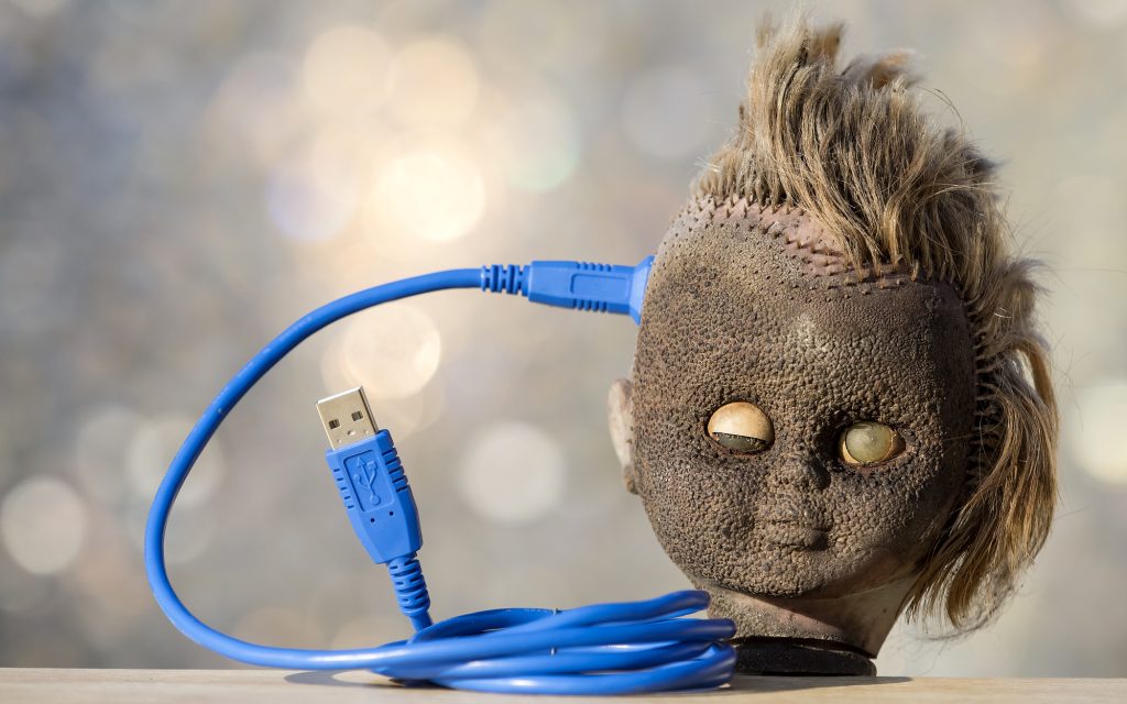 Por qué hay que prohibir que nos manipulen el cerebro antes de que sea posible