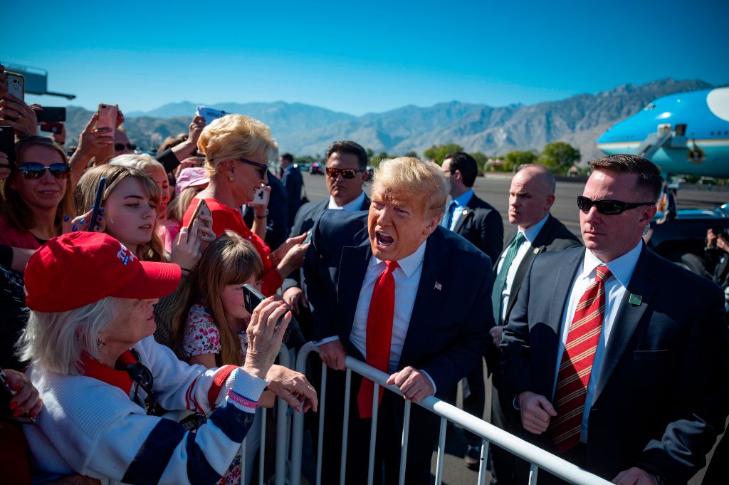 Donald Trump en una visita a Palm Springs en California
