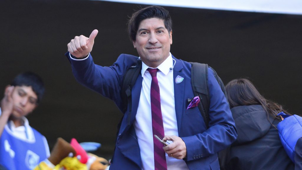 Iván Zamorano: "Jean Meneses es el mejor chileno en México"