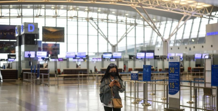 Vietnam limita los vuelos aéreos y suspende las reuniones públicas por el Covid-19