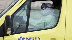 España registró 809 muertos por coronavirus en las últimas 24 horas, la tasa más baja en una semana