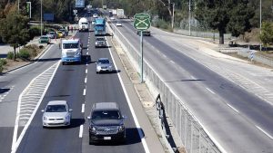 Informe de movilidad: Aumentaron los flujos vehiculares en Santiago y regiones