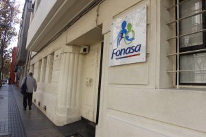 Fonasa cambió su normativa y facilitará atenciones médicas de manera remota