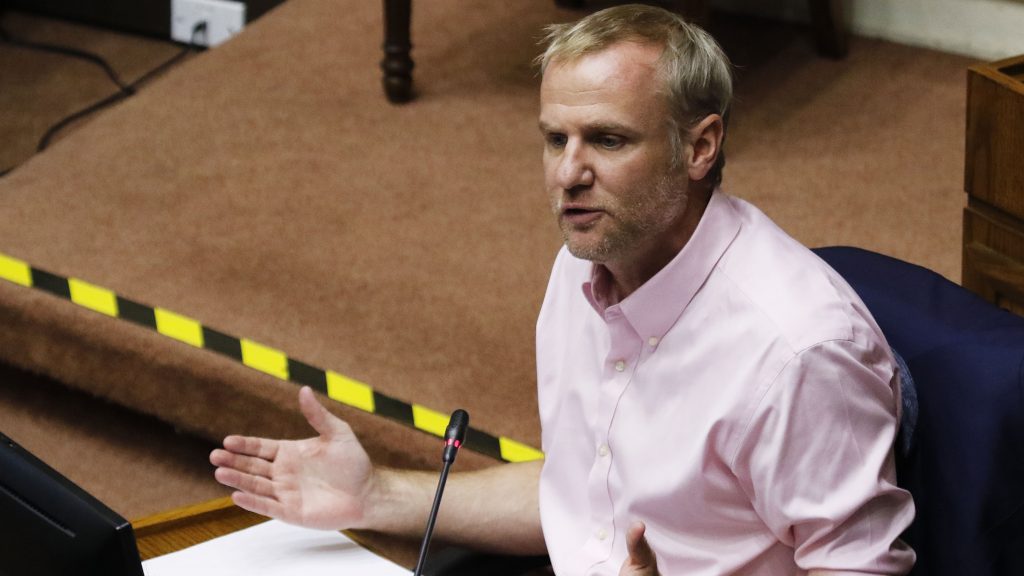 Felipe Kast por coronavirus: Vamos a necesitar un segundo paquete de medidas económicas