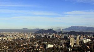 Nubes y sol: revisa el pronóstico del tiempo para este domingo en Santiago
