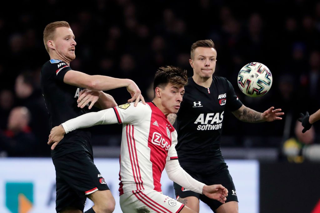 Holanda fijó el 19 de junio como límite para reanudar la liga de fútbol ante el Covid-19