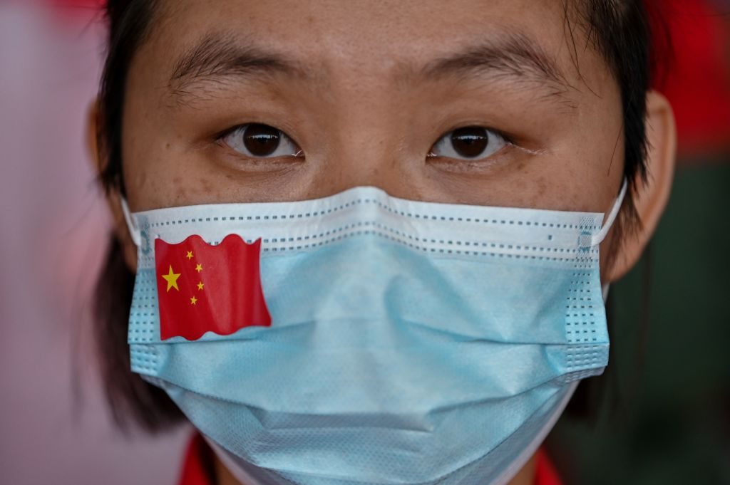 China informó un leve aumento de los casos positivos del Covid-19 por segundo día