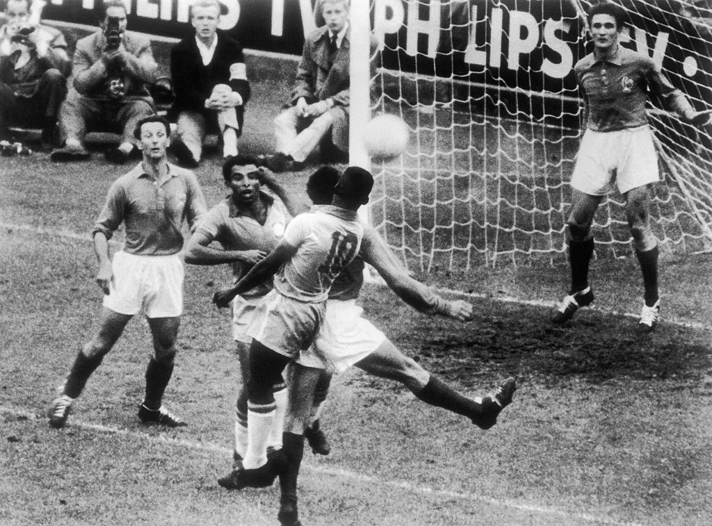 Pelé jugando por Brasil en el Mundial de Suecia 1958