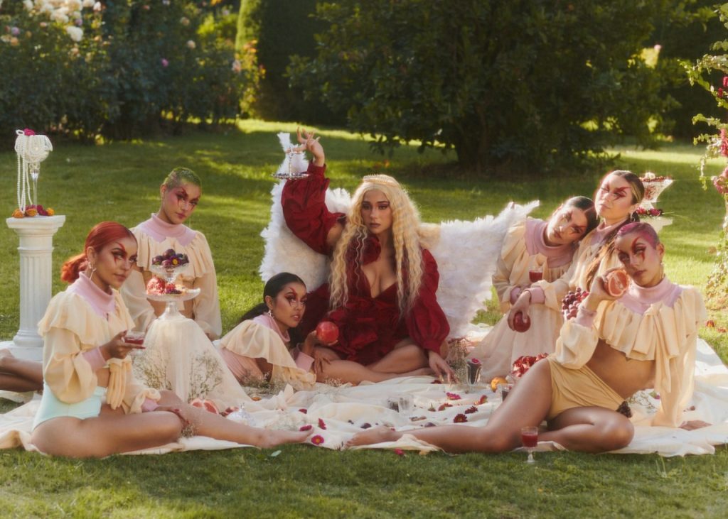 ¡Vestida de cupido!: Princesa Alba lanzó el esperado videoclip de "Me Equivoqué"