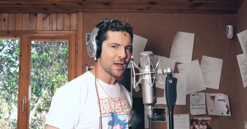 Más de 30 artistas se unieron para lanzar una nueva versión de "Resistiré" del Dúo Dinámico