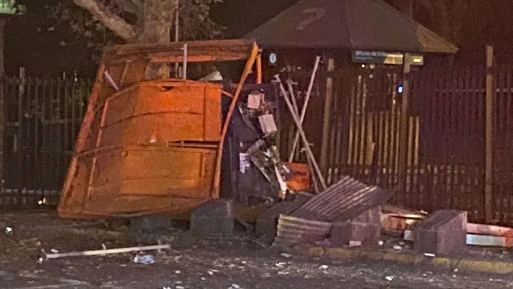Explosión de cajero automático alertó a vecinos en sector de cerro San Cristóbal