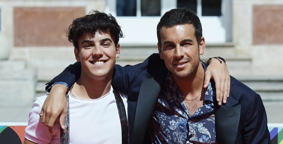 Mario Casas y su hermano causaron furor en redes sociales con video bailando  juntos