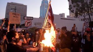 Minneapolis vivió segunda noche de protestas tras asesinato de afroamericano a manos de policía blanco