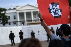 Protestas por homicidio de George Floyd obligaron a cerrar la Casa Blanca