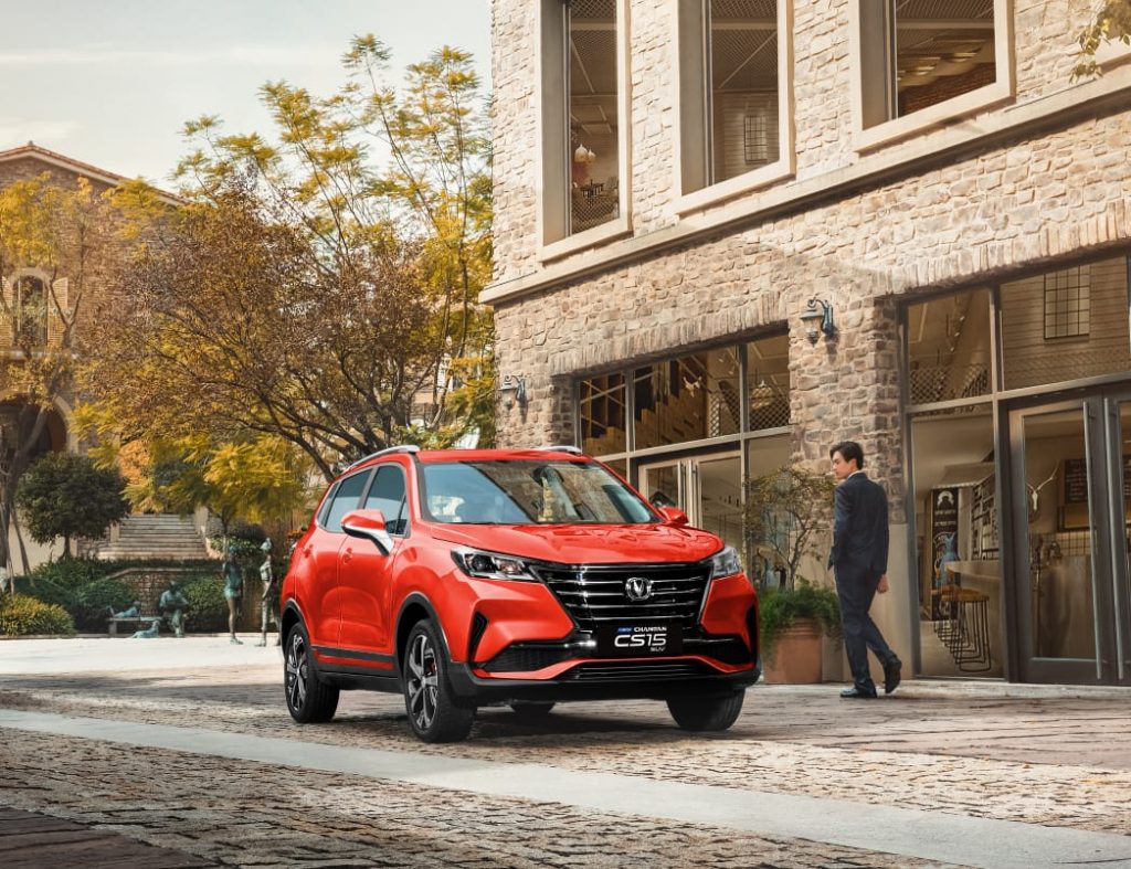 Changan amplía el portafolio familiar con el CS15