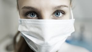 Investigación confirmó que uso de mascarillas ayuda en la prevención de contagios de coronavirus