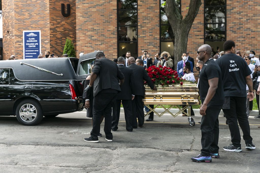 Funeral de George Floyd: "Lo mató la pandemia del racismo y la discriminación"