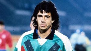 Patricio Toledo: “De los que juegan en Chile, Johnny Herrera sigue siendo el mejor arquero”
