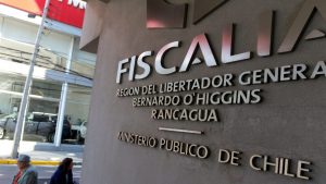 Ministerio Público investigará el caso de víctima de violación que fue detenida por vulnerar el toque de queda