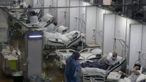 Subsecretario Zúñiga y uso de Espacio Riesco: Hay contratos donde se establecen servicios adicionales para transformar un galpón en un centro médico
