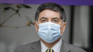 Ministro secretario general de la Presidencia: "Fue nuestro propio sector político que nos generó un golpe y una derrota"