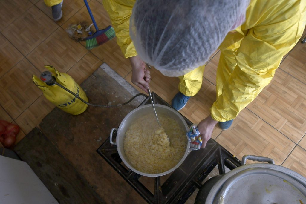 "En ADN todo suma" conoció el esfuerzo de una chef de La Unión y su "olla común itinerante"